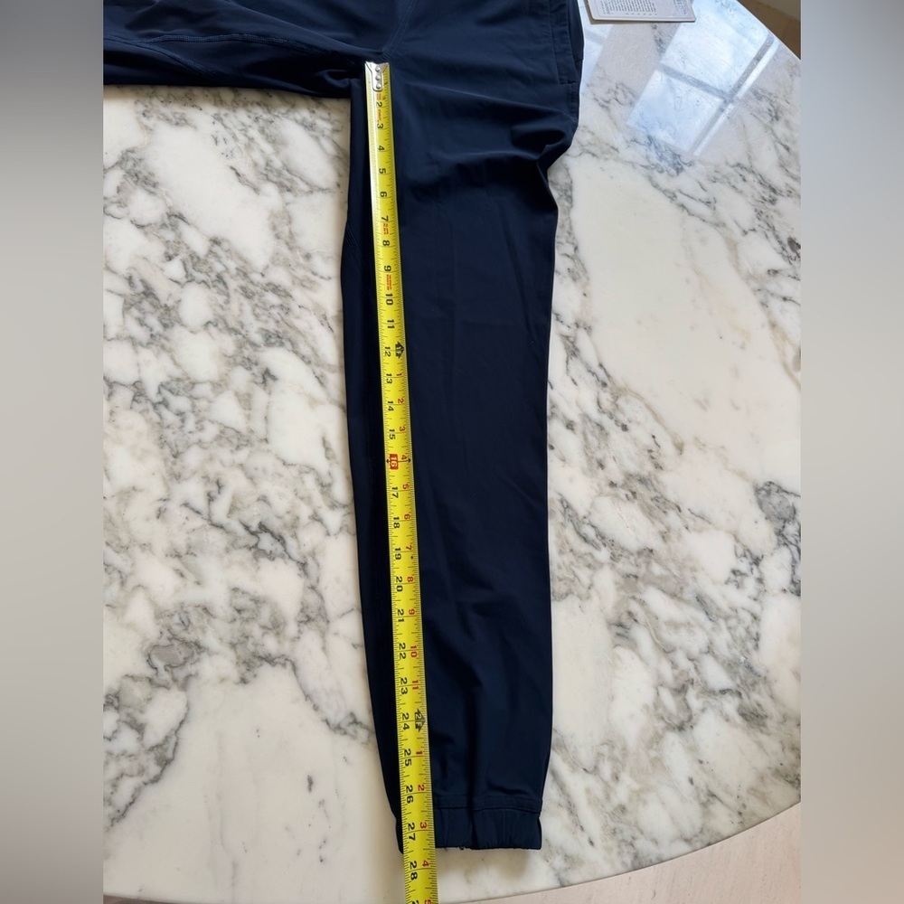 NWT Lululemon Adapted State Jogger True Navy Sz 2 MSRP $128 - Picture 8 of 11